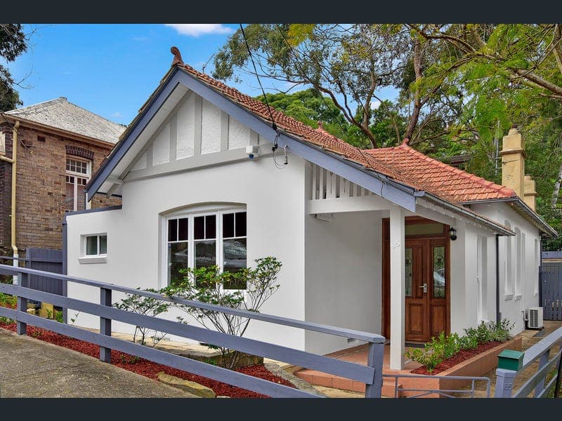 Complete renovation of free standing home in McMahons Point.
